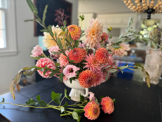 Workshop: Flower Design of the Month - Featuring Local Dahlias - Sept 19, 6-7:30pm