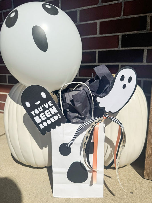BOO Greetings - Send a treat (or a trick)