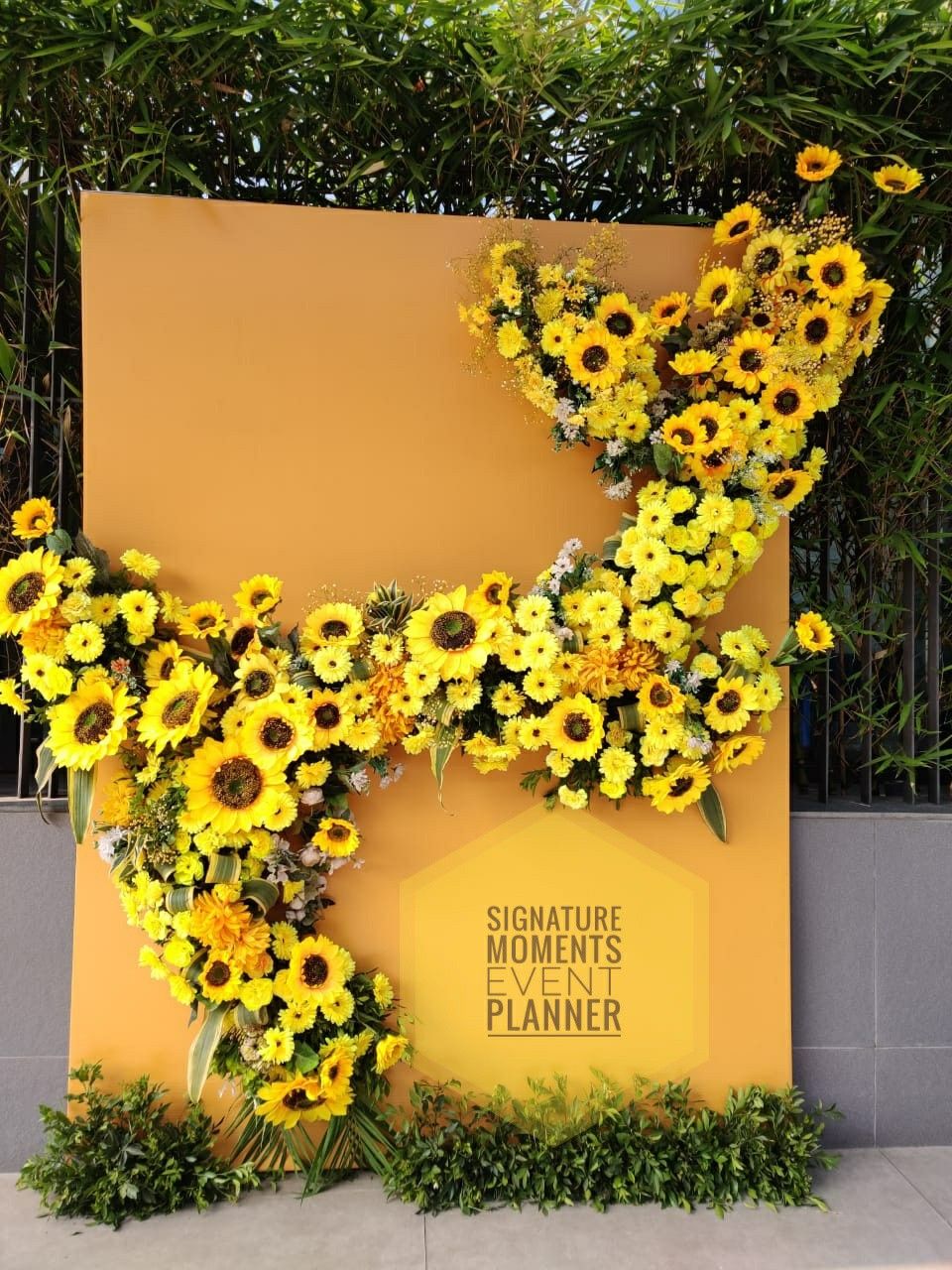Designing Flowers for Corporate Events – Flower & Twine