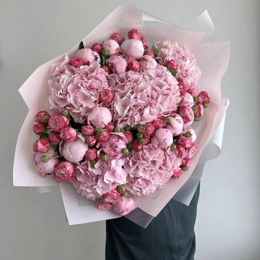 Flowers at Full Volume - The Statement Bouquet