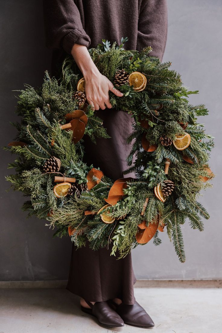 Cozy Saturdays Wreath Making - Every Saturday Nov 15 - Dec 20, 10am, 12:30pm, or 2:30pm flowerandtwine